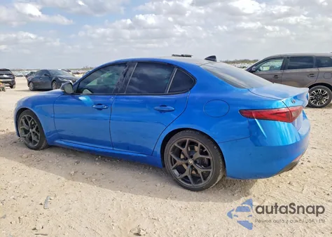 2021 Alfa Romeo Giulia Ti z USA, uszkodzony, nr VIN ZARFAMBN0M7643121